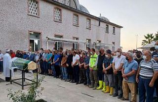 Selde hayatını kaybeden Gizem, toprağa verildi