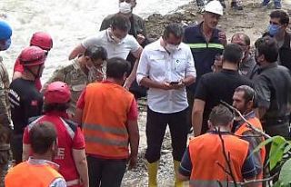 Selde kaybolan işçiyi arama çalışmaları devam...