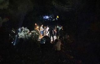 Seydikemer’de söndürme ekipleri ile halk seferber...