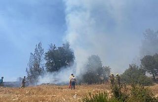 Seydikemer’de yangının biri sönüyor, biri başlıyor