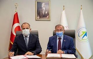Seyhan’dan gençlere teknolojik inovasyon eğitimi
