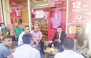 Silvan Kaymakamı Öztürk vatandaşlarla bir araya...
