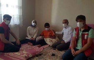 Solhan Sosyal Hizmet Merkezi ekibi vatandaşlarla...