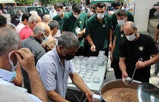 Solhanspor, 500 kişiye aşure ikram etti