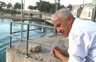 Sulama kanalına düşen adam 5 gündür bulunamadı