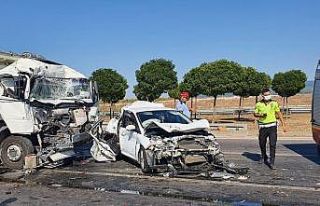 Susurluk’ta 6 araçlı zincirleme kazası: 4 yaralı