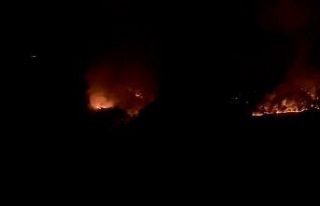 Sütçüler’deki yangına havadan gece müdahalesi