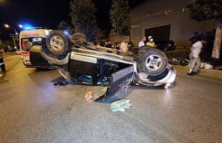 Taklalar atan cipteki 5 kişi ölümden döndü