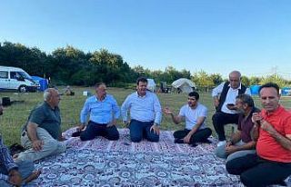 Tarım işçilerini ziyarette birlik ve beraberlik...