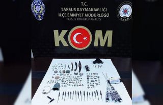 Tarsus’ta Roma dönemine ait 159 parça tarihi eser...