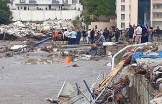 Taşova Belediyesi’nden Kastamonu’ya yardım eli