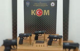 Tekirdağ’da silah kaçakçılarına operasyon:...