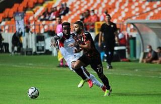 TFF 1. Lig: Adanaspor: 0 - Gençlerbirliği: 0 (İlkyarı...