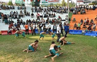 Toroslar’da Zafer Haftası, Karakucak güreşleriyle...