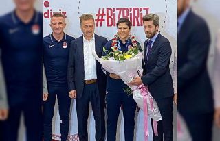 Trabzonlular’dan Olimpiyat şampiyonuna coşkulu...