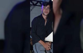 Traktör şarampole yuvarlandı, 18 yaşındaki sürücü...