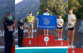 Triatlonda Denizli damgası