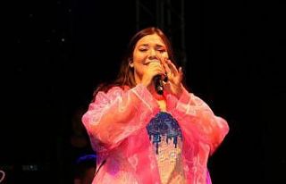 Tuğçe Kandemir’in konserinde 15 bin fidan toplandı