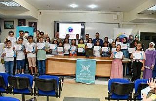 TÜGVA’lı gençlere sertifika