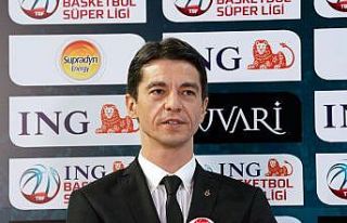 Turgay Zeytingöz: "Bu sene yenilmez armada ruhuyla...