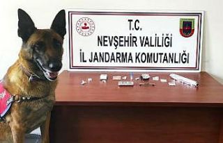 Uçhisar’da uyuşturucudan yabancı uyruklu 16 kişi...
