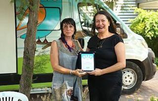 Üretime şiir molası verdiler