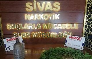 Uyuşturucu etkisinde araç kullanması pahalıya...