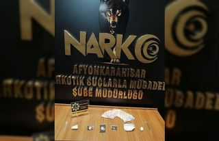 Uyuşturucu operasyonlarında yakalanan 5 kişiden,...