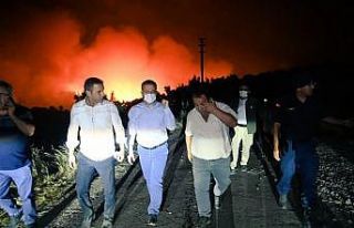 Vali Aksoy, yangın bölgesinde incelemelerde bulundu