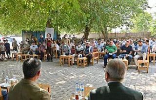 Vali Karaloğlu Güzelköy’de vatandaşlarla bir...