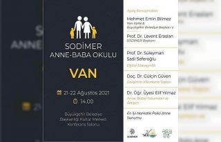 Van Büyükşehir Belediyesi anne-baba okulu semineri...