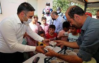 Van Büyükşehir Belediyesinden ’Aşure Günü’...