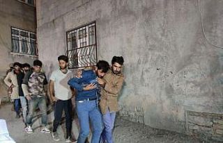 Van’da ‘şok ev’ operasyonu: 25 düzensiz göçmen...
