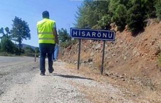 Yanan sahalara hayvanlar için yem bırakıyorlar
