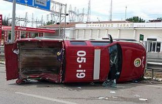 Yangın ihbarına giden ekip kaza yaptı: 5 yaralı