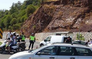 Yangın nedeni ile Marmaris Datça karayolu trafiğe...