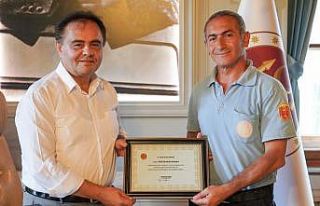 Yangında görev alan itfaiye ekibine ‘Teşekkür...