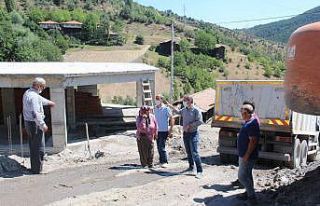 Yangınzede ailelere yapılacak yeni evlerin temeli...