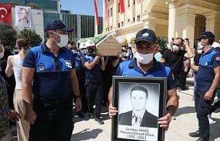 Yardımsever zabıta komiseri gözyaşlarıyla son...