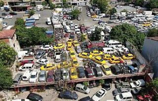 Yediemin otoparkları taksilerle doldu