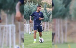 Yeni Malatyaspor’un ilk golü Adem’den geldi