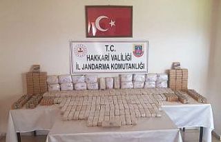 Yüksekova’da toprağa gömülü vaziyette 191 kilo...