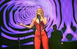 Ziynet Sali Tekirdağ’da göz kamaştırdı