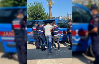 11 ayrı suçtan aranan şahıs jandarma tarafından...