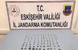 125 parça tarihi eseri satmak isteyen 4 kişi yakalandı