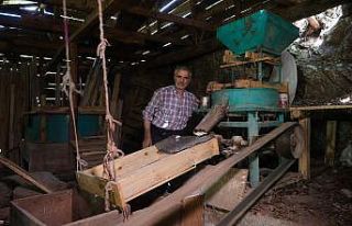 150 yıllık değirmen teknolojiye direniyor