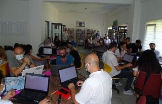 15 akademisyen TÜBİTAK 4005 Projesi için BİLSEM’de...