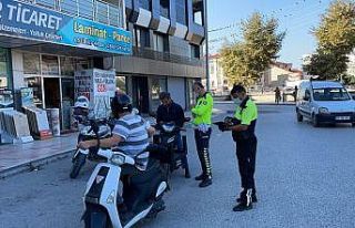 163 motosiklet sürücüsü kasksız yakalandı