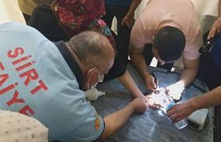 17 yaşındaki kızın parmağına sıkışan yüzük,...