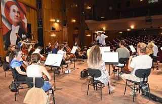 19. Mersin Uluslararası Müzik Festivali, gala konseriyle...